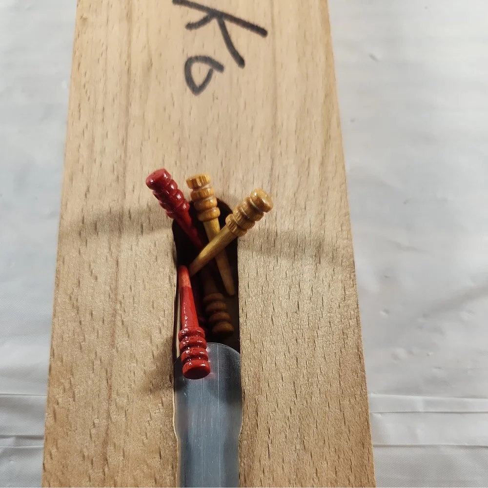 Cardinal wood cribbage